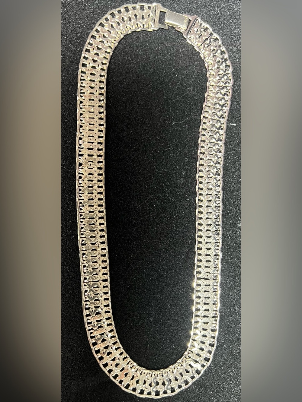 Vintage Monet silver toned Wide Necklace Choker Interlocking Chain 1960s 15 in